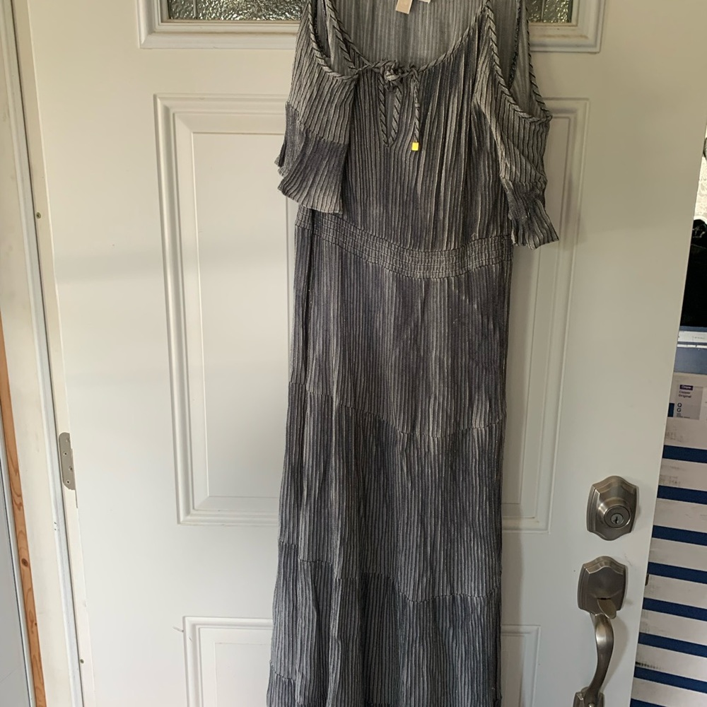 MICHAEL Michael Kors Gray Pleated Maxi Dress